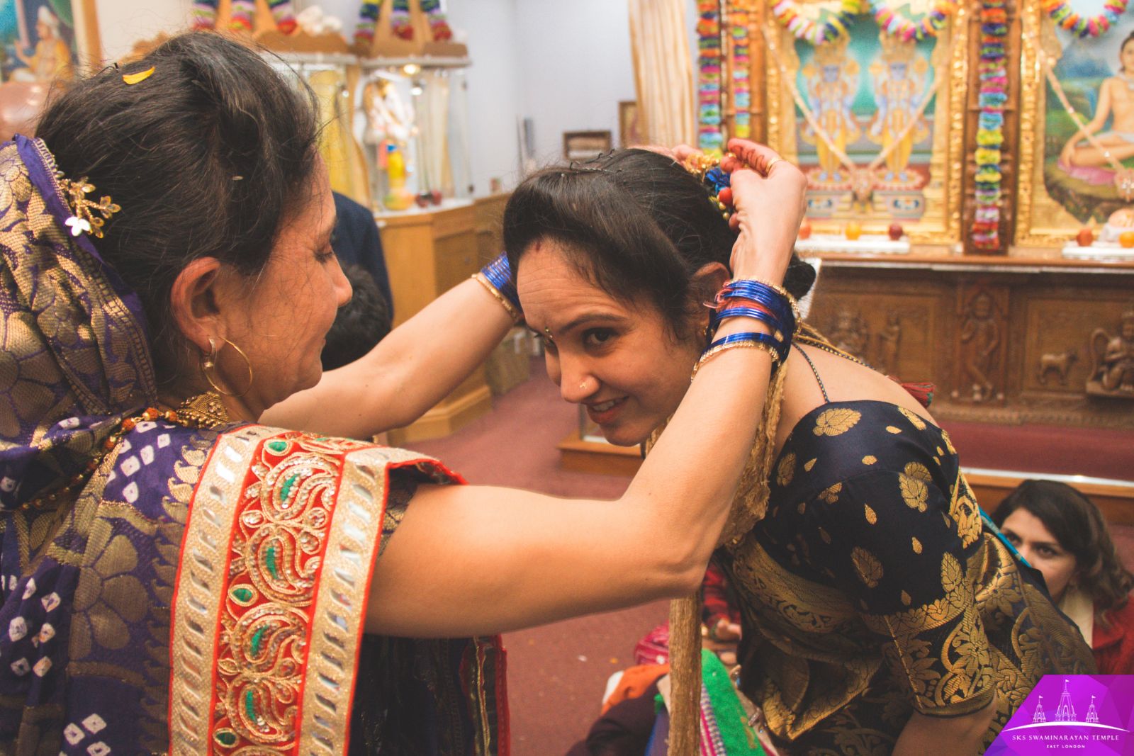 ©1987-2017 SKS Swaminarayan Temple East London